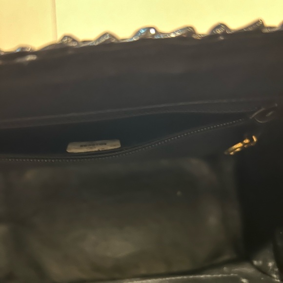 Vintage Rare Authentic Black CHANEL Wicker Bag - Picture 4 of 11